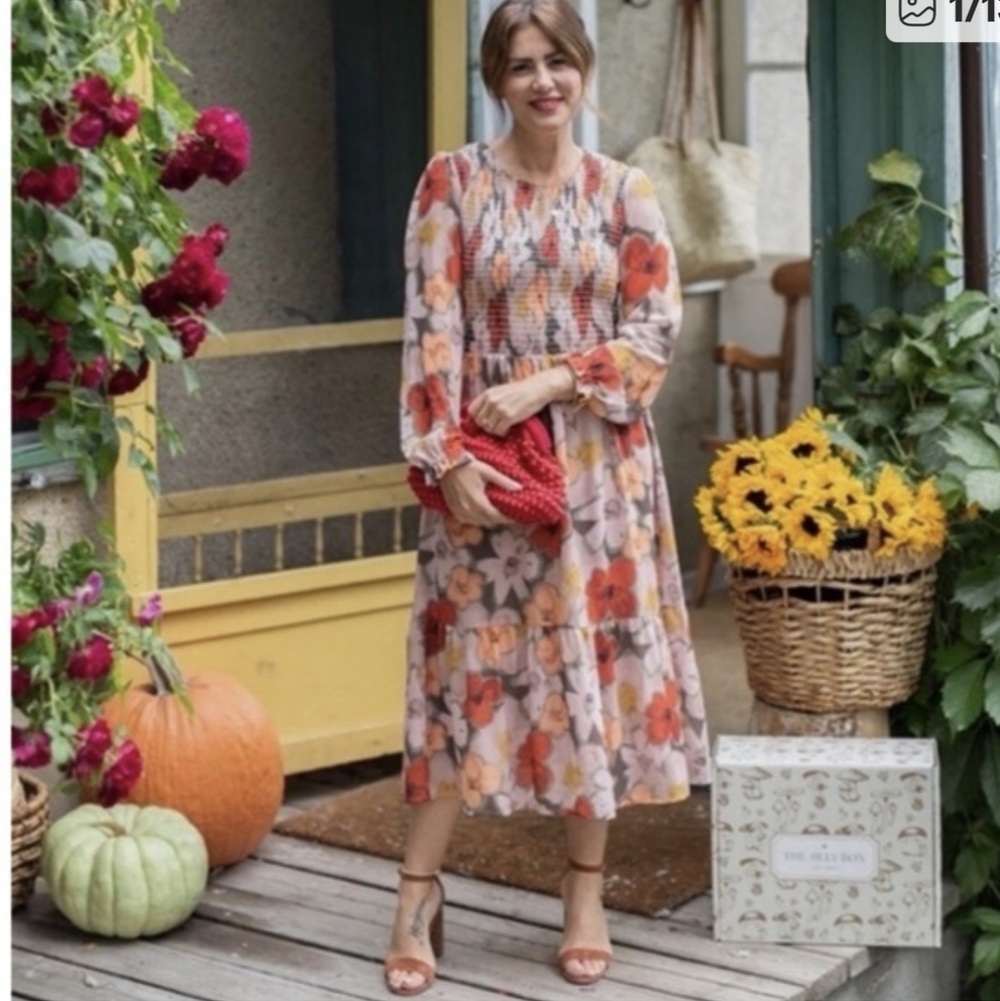 Mad About Style Jilly Box Grace Farm Floral Smocked Midi Dress Size L NWOT